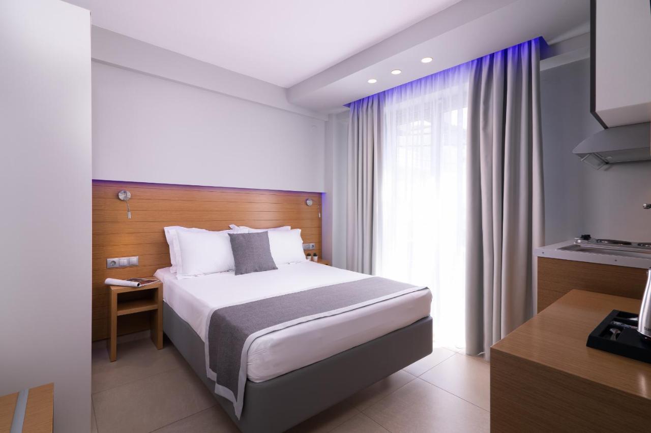 Sks Luxury Suites & Rooms Paralía Kültér fotó